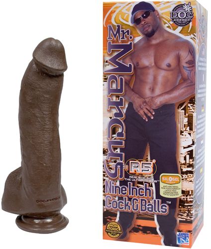 Фаллоимитатор-реалистичный Mr. Marcus, коричневый 21,5 см