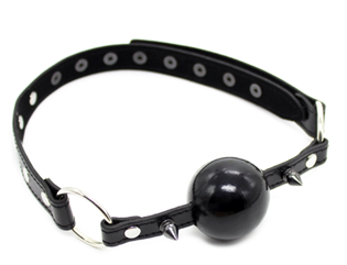 Кляп- шарик силиконовый с кожаным ремешком на кнопках, черный 
